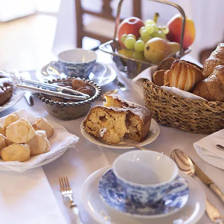 Palazzo Sismonda Bed and Breakfast