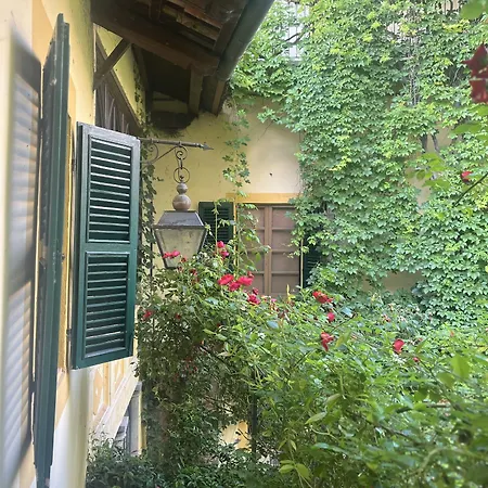 Palazzo Sismonda Corneliano d'Alba