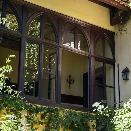 Palazzo Sismonda Panzió 3*