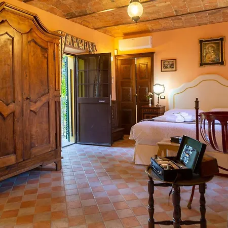 Palazzo Sismonda Corneliano d'Alba