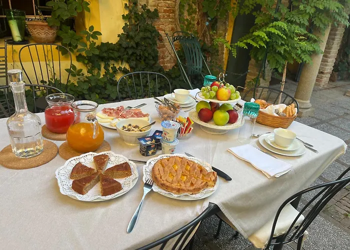 Bed & Breakfast Palazzo Sismonda 3*