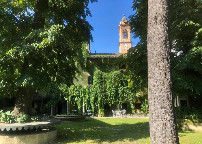 Palazzo Sismonda Bed & Breakfast 3*