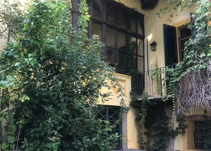 Palazzo Sismonda 3*