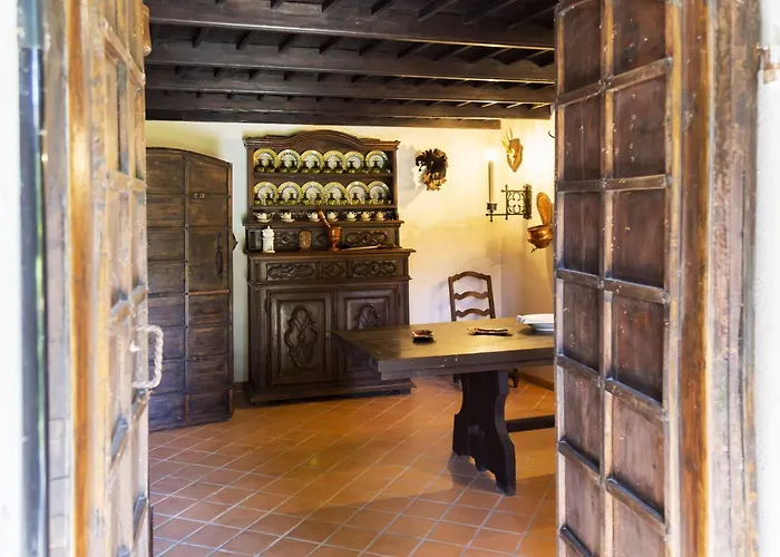 Palazzo Sismonda Corneliano d'Alba