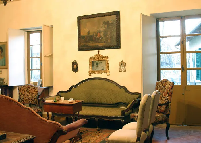 Palazzo Sismonda Bed & Breakfast 3*