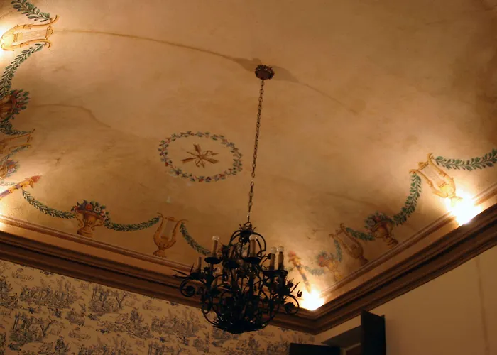 Palazzo Sismonda 3*