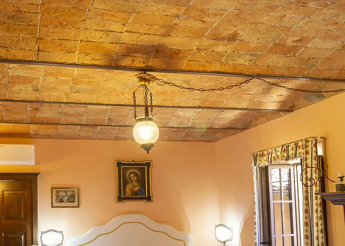 Palazzo Sismonda Alojamento de Acomodação e Pequeno-almoço 3*